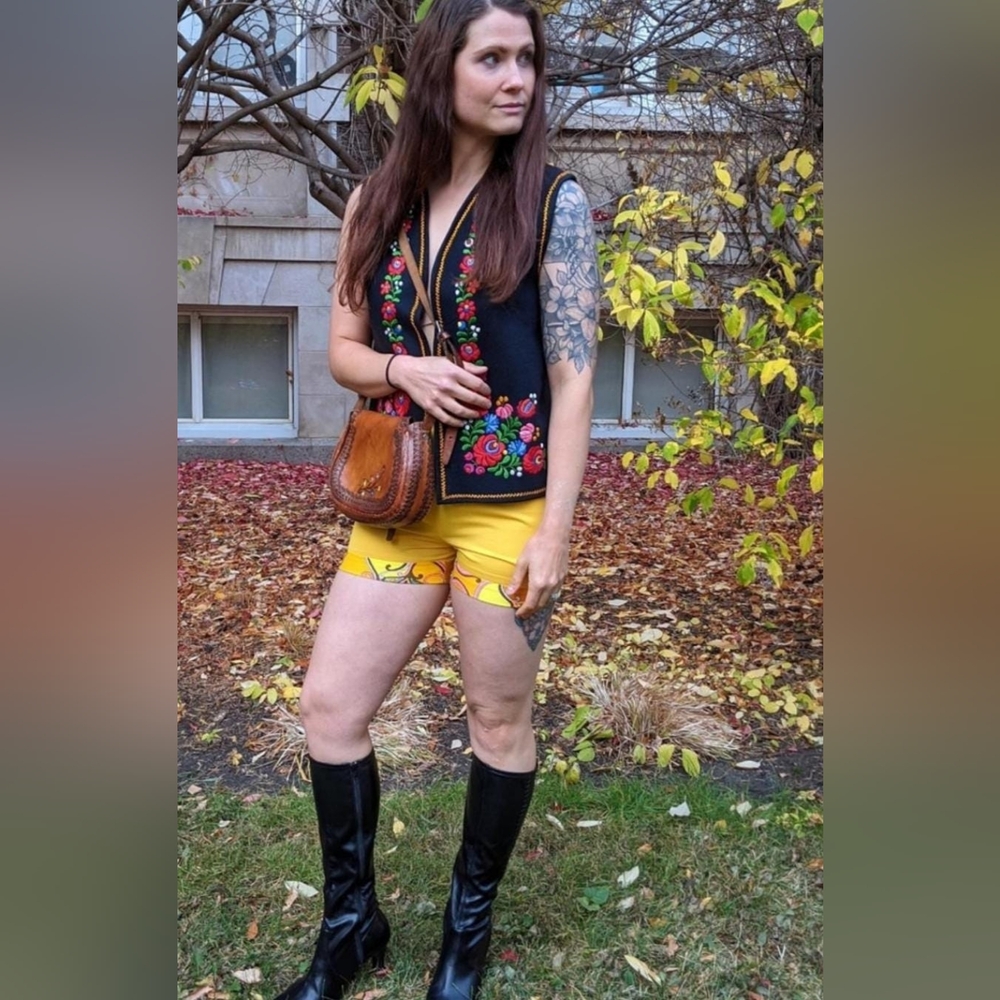 Vintage 70s Yellow Hot Pants Shorts